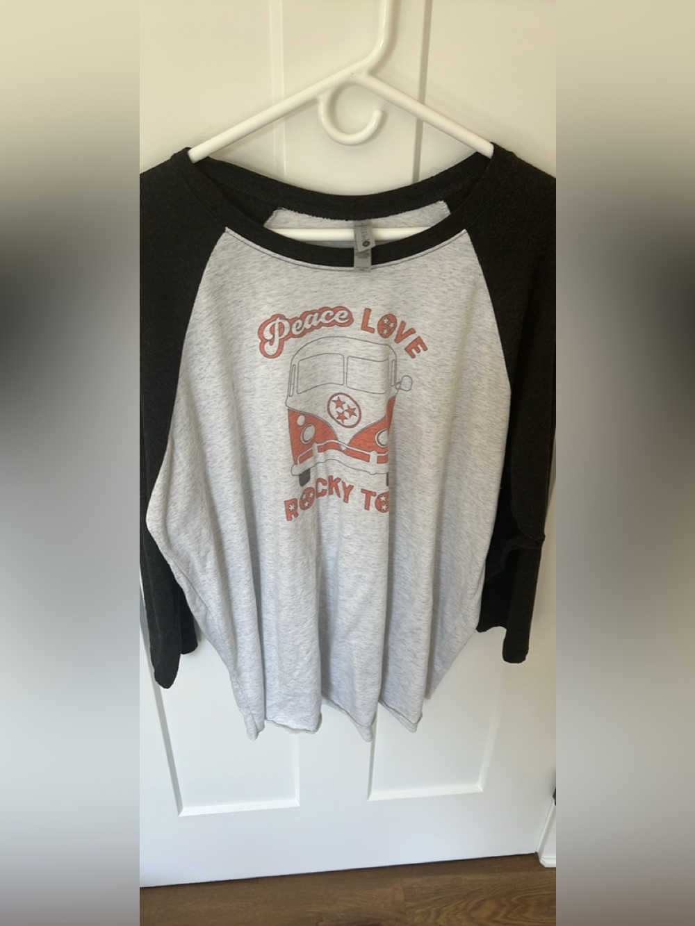 Next Level Peace Love Rocky Top TN Retro VW Bus Raglan Tee XXL